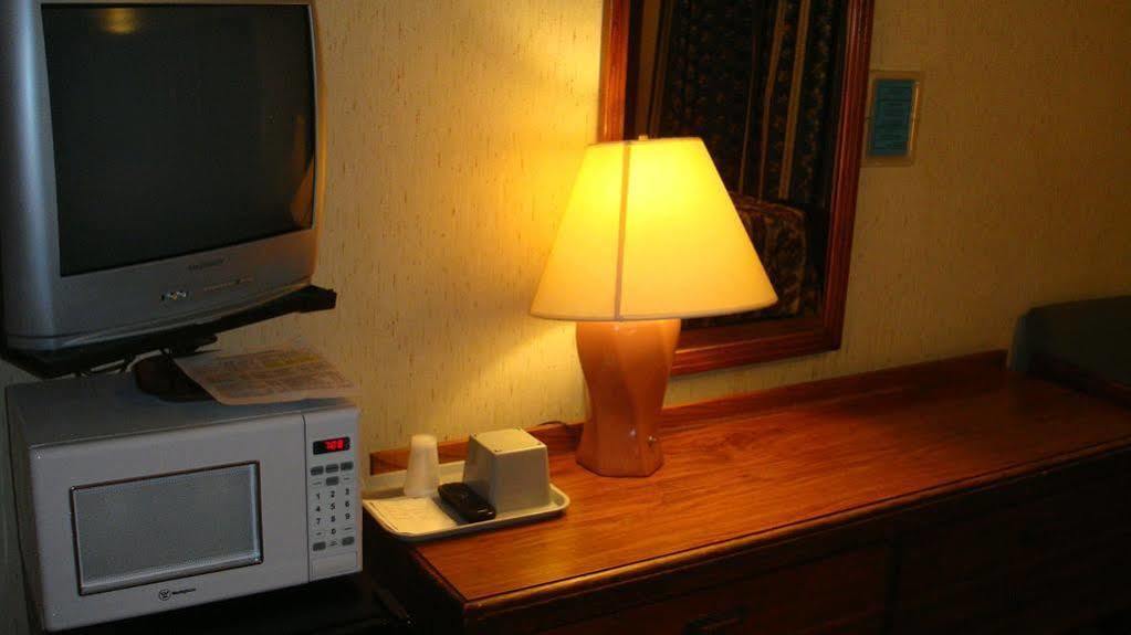 River Inn By Niagara Falls Esterno foto